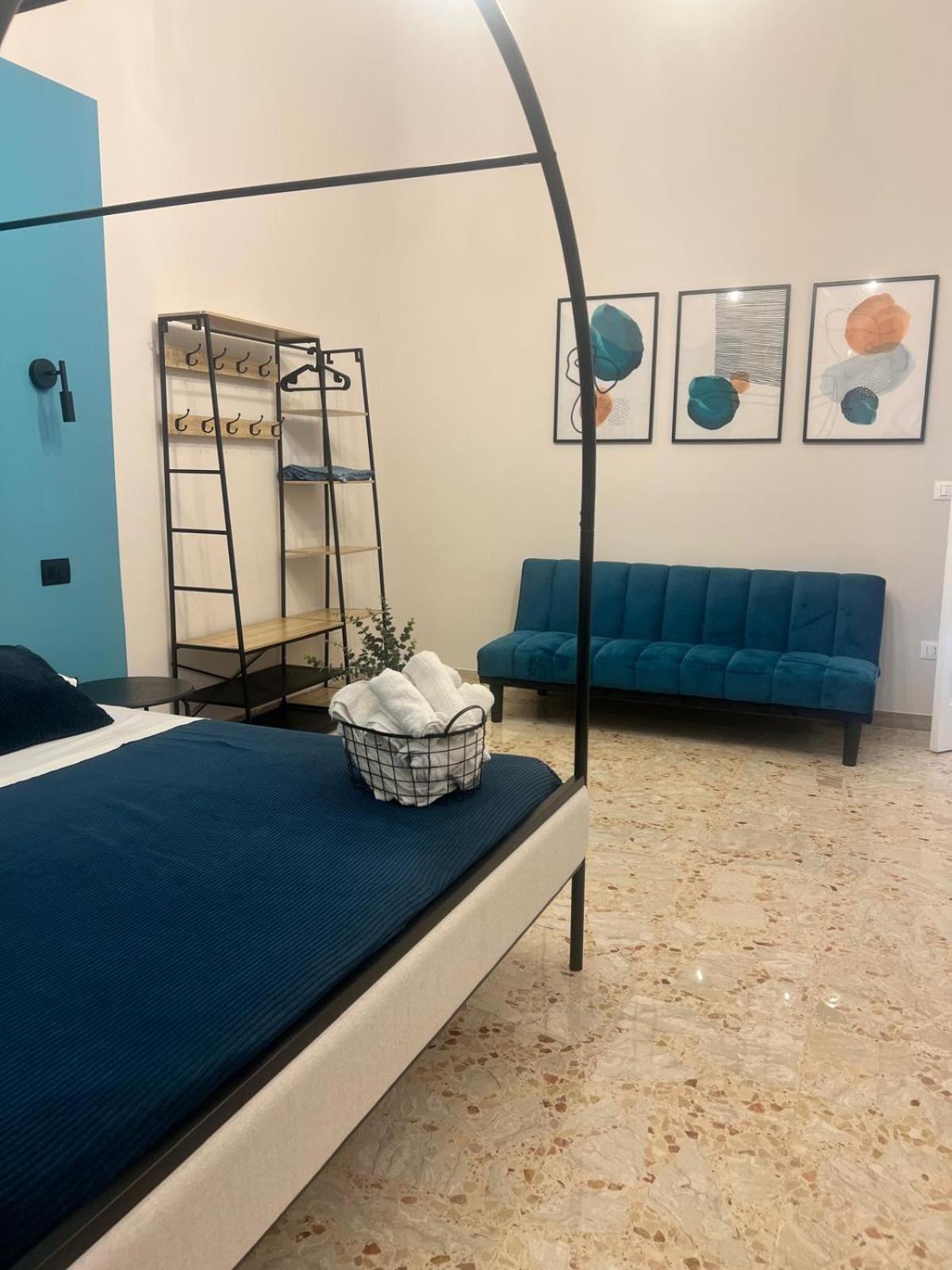Lucky Corner - Elegant Stay Taranto Eksteriør billede